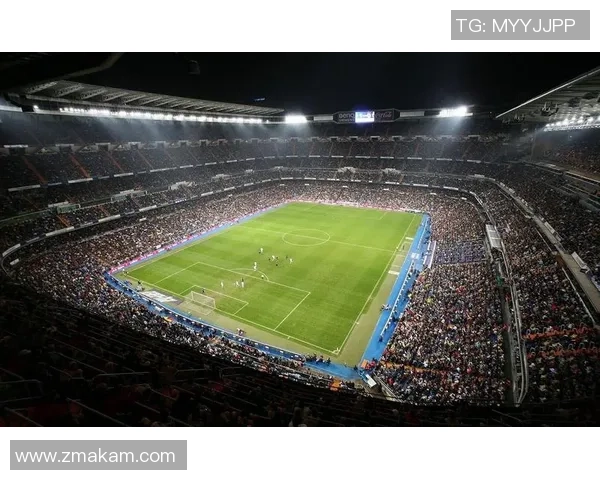 足球明星风采尽显魅力,精彩瞬间壁纸呈现球场英雄气概 足球明星风采尽显魅力,精彩瞬间壁纸呈现球场英雄气概